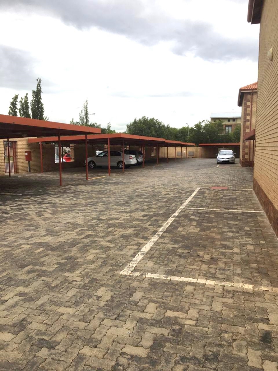 1 Bedroom Property for Sale in Dassie Rand North West